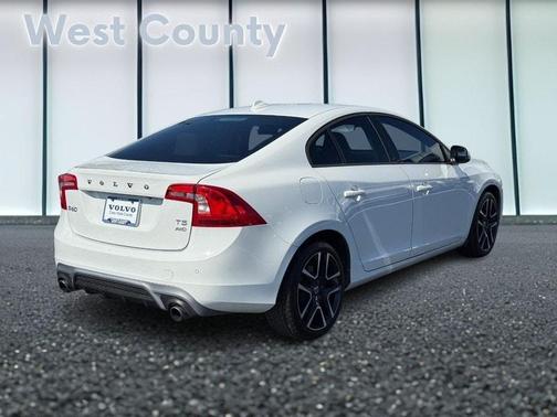 2018 Volvo S60 T5 Dynamic