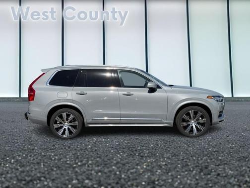 2025 Volvo XC90 Plug-In Hybrid T8 AWD Ultra 7-Seater