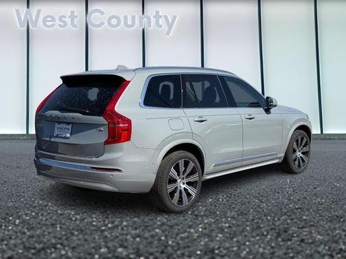 2025 Volvo XC90 Plug-In Hybrid T8 AWD Ultra 7-Seater