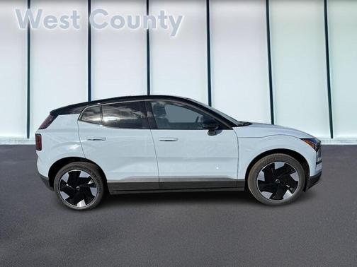 2026 Volvo EX30 Twin Motor Ultra