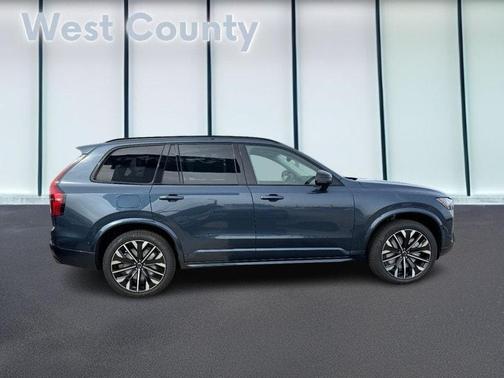 Denim Blue Metallic 2026 Volvo XC90 Plug-In Hybrid T8 Ultra Dark Theme 7-Seater