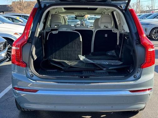 2023 Volvo XC90 B6 Ultimate 7-Seater