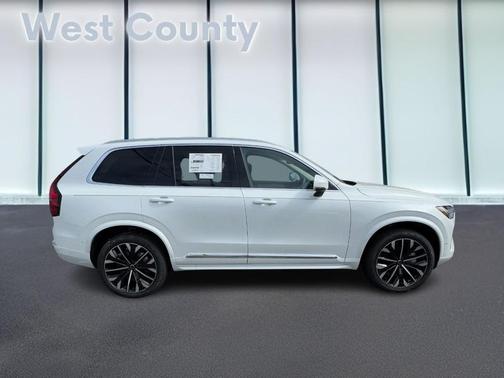 2026 Volvo XC90 B5 Plus 7-Seater