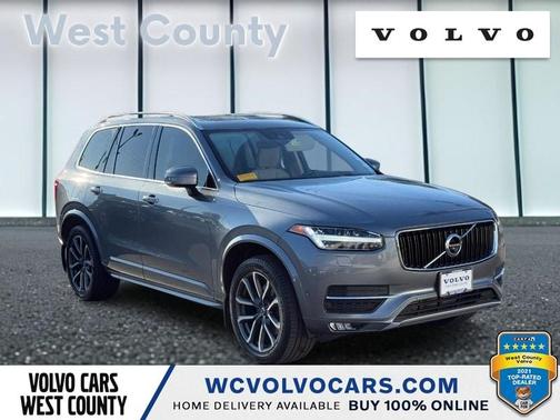 2019 Volvo XC90 T6 Momentum