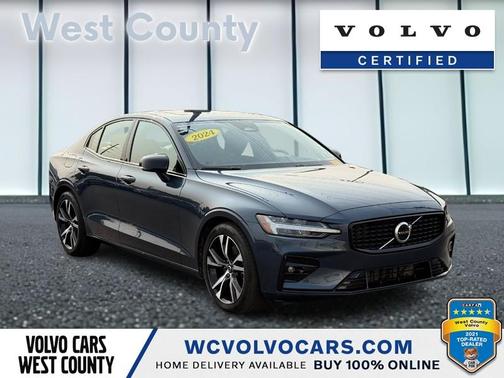 2024 Volvo S60 B5 Core Dark Theme