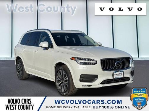 2021 Volvo XC90 T6 Momentum 7 Passenger