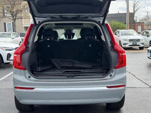 2024 Volvo XC90 Recharge Plug-In Hybrid T8 Plus Bright Theme 7-Seater
