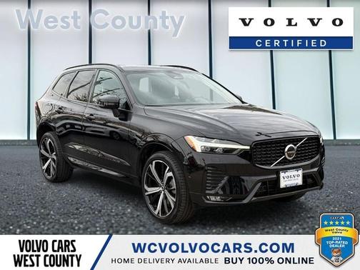 2022 Volvo XC60 B6 R-Design