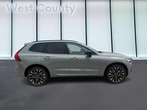 Gray Metallic 2026 Volvo XC60 B5 Ultra