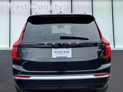 2025 Volvo XC90 B5 2025.5 PLUS