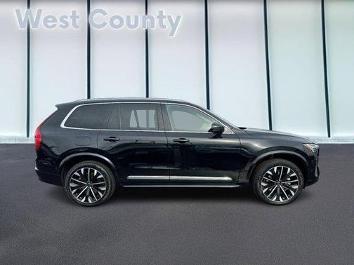 2025 Volvo XC90 B5 2025.5 PLUS