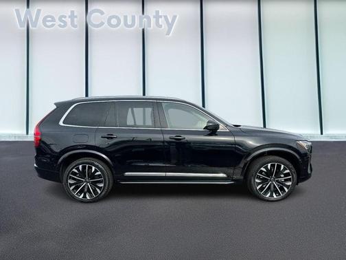 2025 Volvo XC90 B5 2025.5 PLUS