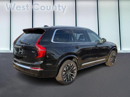 2026 Volvo XC90 B6 Plus 7-Seater
