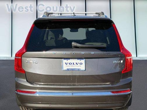 2023 Volvo XC90 B6 Ultimate 6-Seater