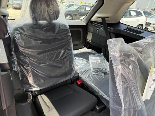 2025 Volvo XC90 Plug-In Hybrid T8 Plus 7-Seater