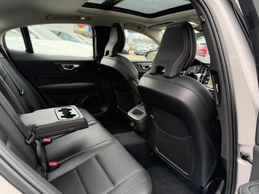 2025 Volvo S60 B5 Core