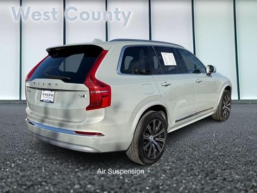 2022 Volvo XC90 T6 Inscription 7 Passenger