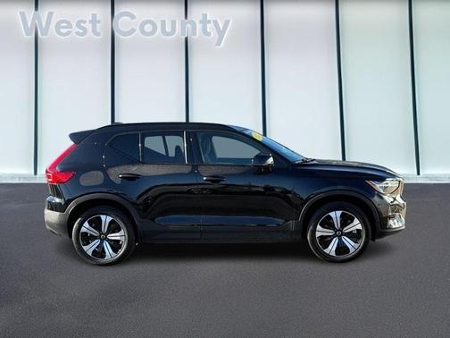 2023 Volvo XC40 Recharge Pure Electric Twin Plus