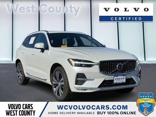 2023 Volvo XC60 B5 Plus Bright Theme