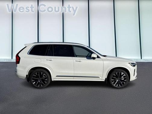 2026 Volvo XC90 B6 Plus 7-Seater
