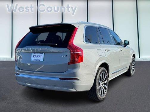 2025 Volvo XC90 B6 Plus 7-Seater