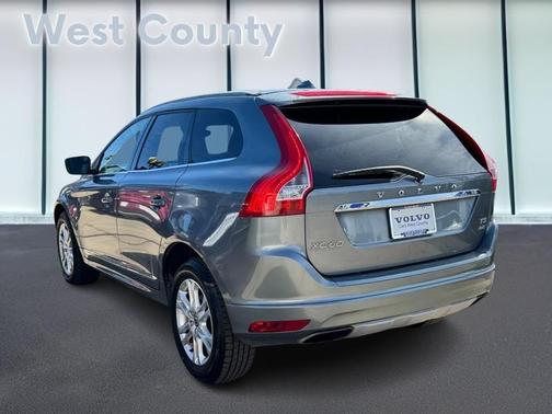 2016 Volvo XC60 T5 Premier
