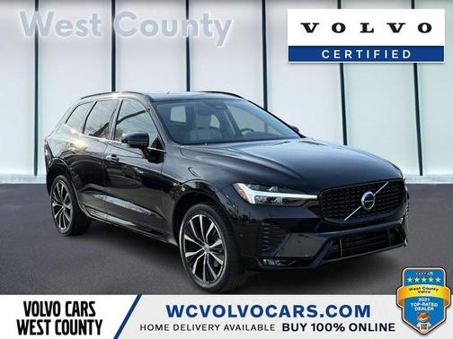 Onyx Black 2024 Volvo XC60 B5 Plus Dark Theme