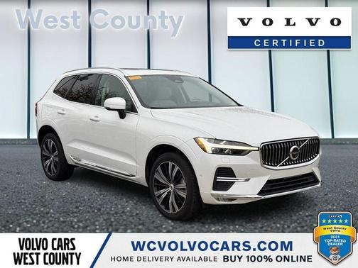 2022 Volvo XC60 B6 Inscription
