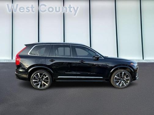 2023 Volvo XC90 B6 Plus 6-Seater