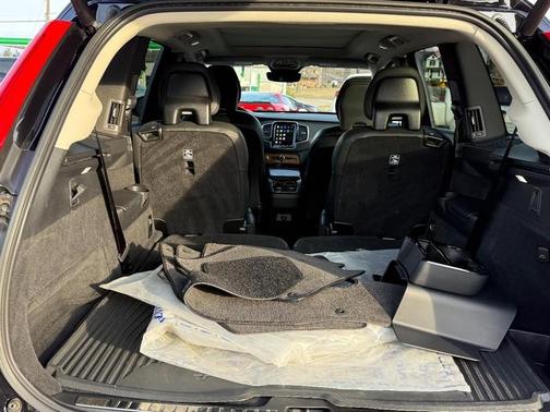 2023 Volvo XC90 B6 Plus 6-Seater