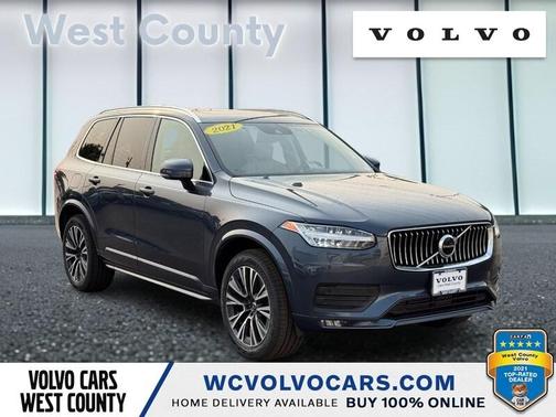 2021 Volvo XC90 T6 Momentum 7 Passenger