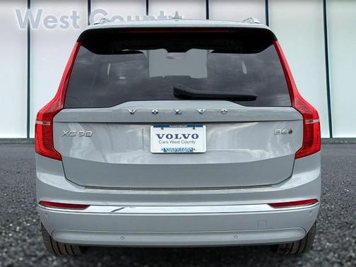 2024 Volvo XC90 B6 Plus Bright Theme 7-Seater