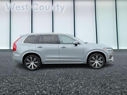 2024 Volvo XC90 B6 Plus Bright Theme 7-Seater