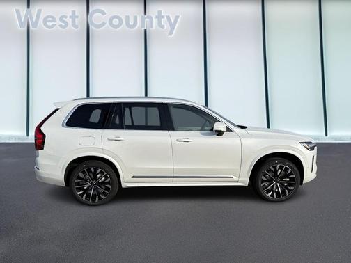 2026 Volvo XC90 Plug-In Hybrid T8 Plus 7-Seater