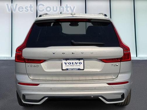 2025 Volvo XC60 Plug-In Hybrid T8 Ultra