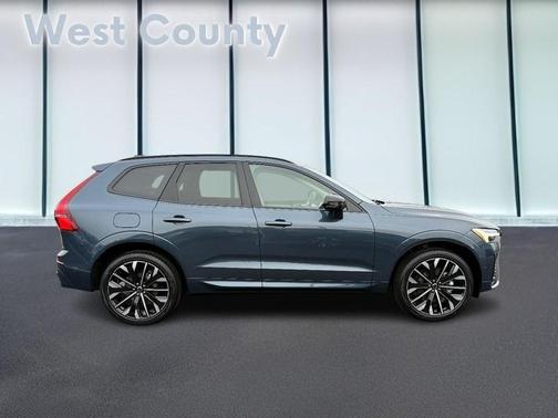 2026 Volvo XC60 B5 Ultra