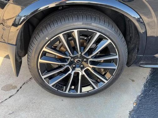 2026 Volvo XC90 B6 Ultra 6-Seater