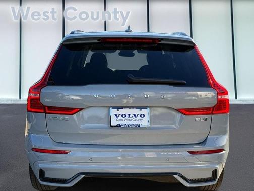 2025 Volvo XC60 B5 Plus