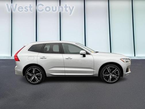 2019 Volvo XC60 T5 R-Design