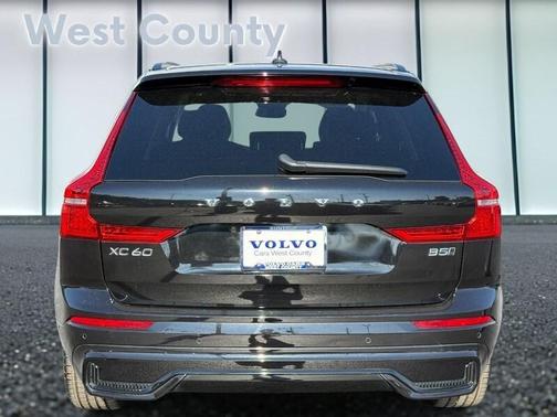 2025 Volvo XC60 B5 Plus