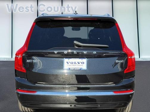2024 Volvo XC90 B6 Plus Bright Theme 7-Seater