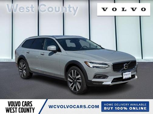 2025 Volvo V90 Cross Country B6 Ultra