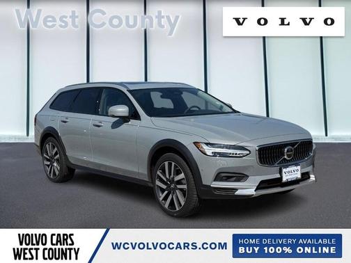 2025 Volvo V90 Cross Country B6 Ultra