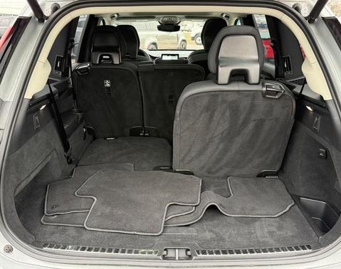 2025 Volvo XC90 B6 Plus 7-Seater