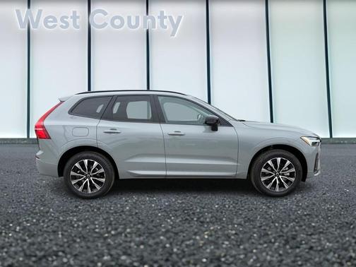 2025 Volvo XC60 B5 AWD Core