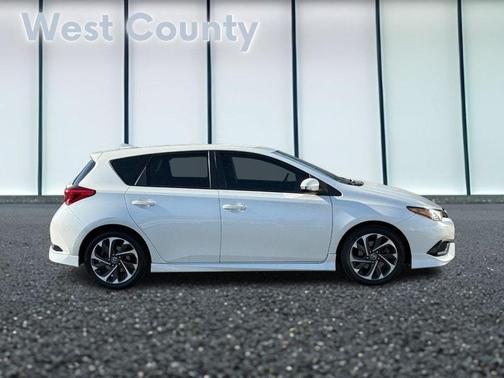2017 Toyota Corolla iM Base