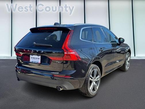 2020 Volvo XC60 T6 Momentum