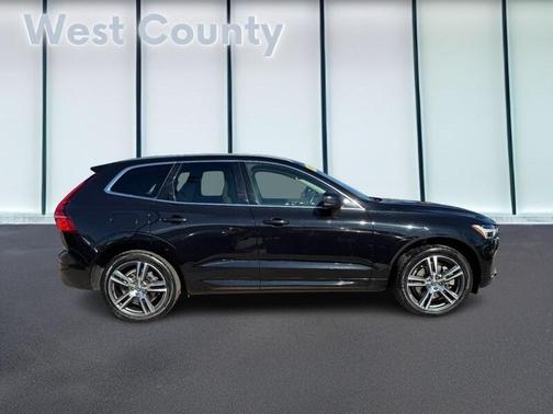 2020 Volvo XC60 T6 Momentum