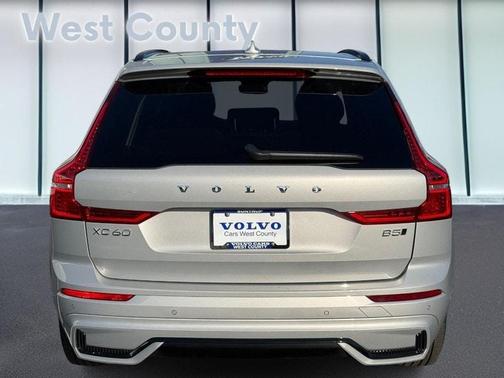 2025 Volvo XC60 B5 Plus