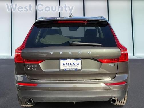 2020 Volvo XC60 T5 Momentum